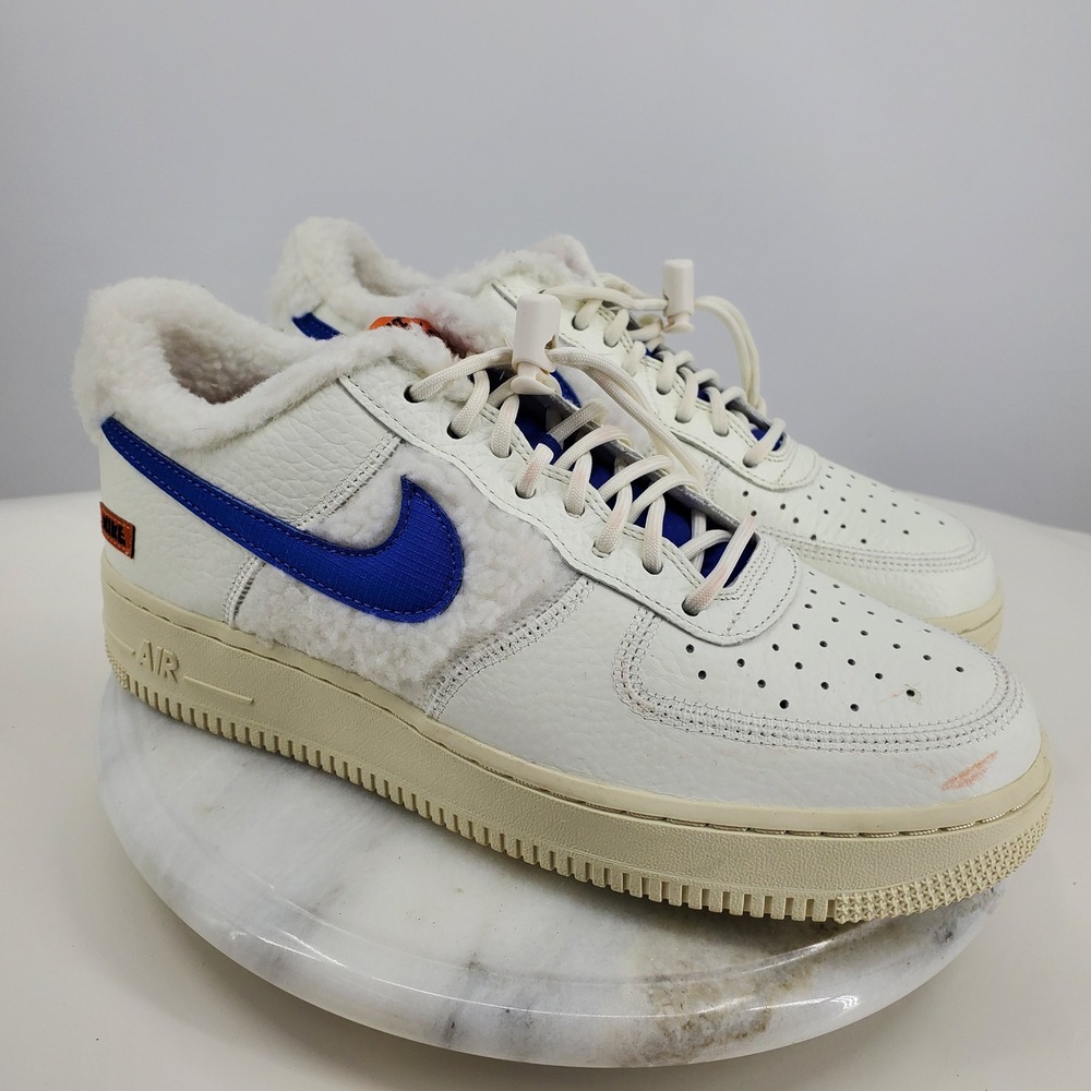Nike Air Force 1 07 Women's Sherpa Fleece White and Blue Sneaker Shoes Size 9.5‎